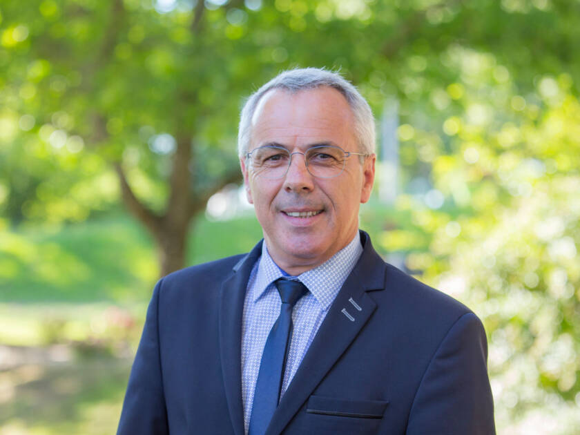 Claude OLIVE